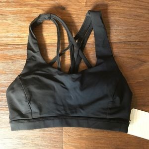 Lululemon brand new sports bra